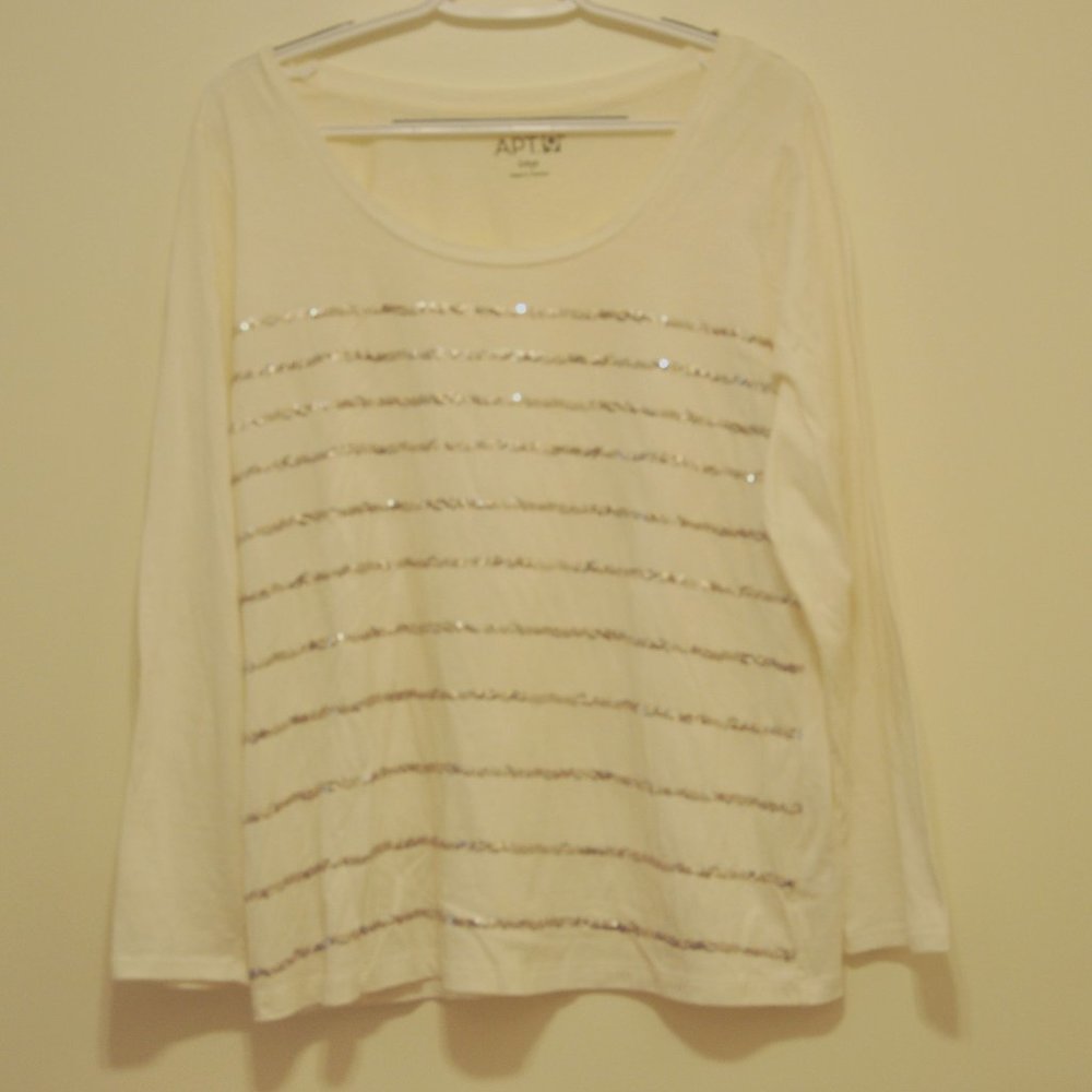 Apt 9 Womens White Top With Silver Sequins Lines Long Sleeve Size Large